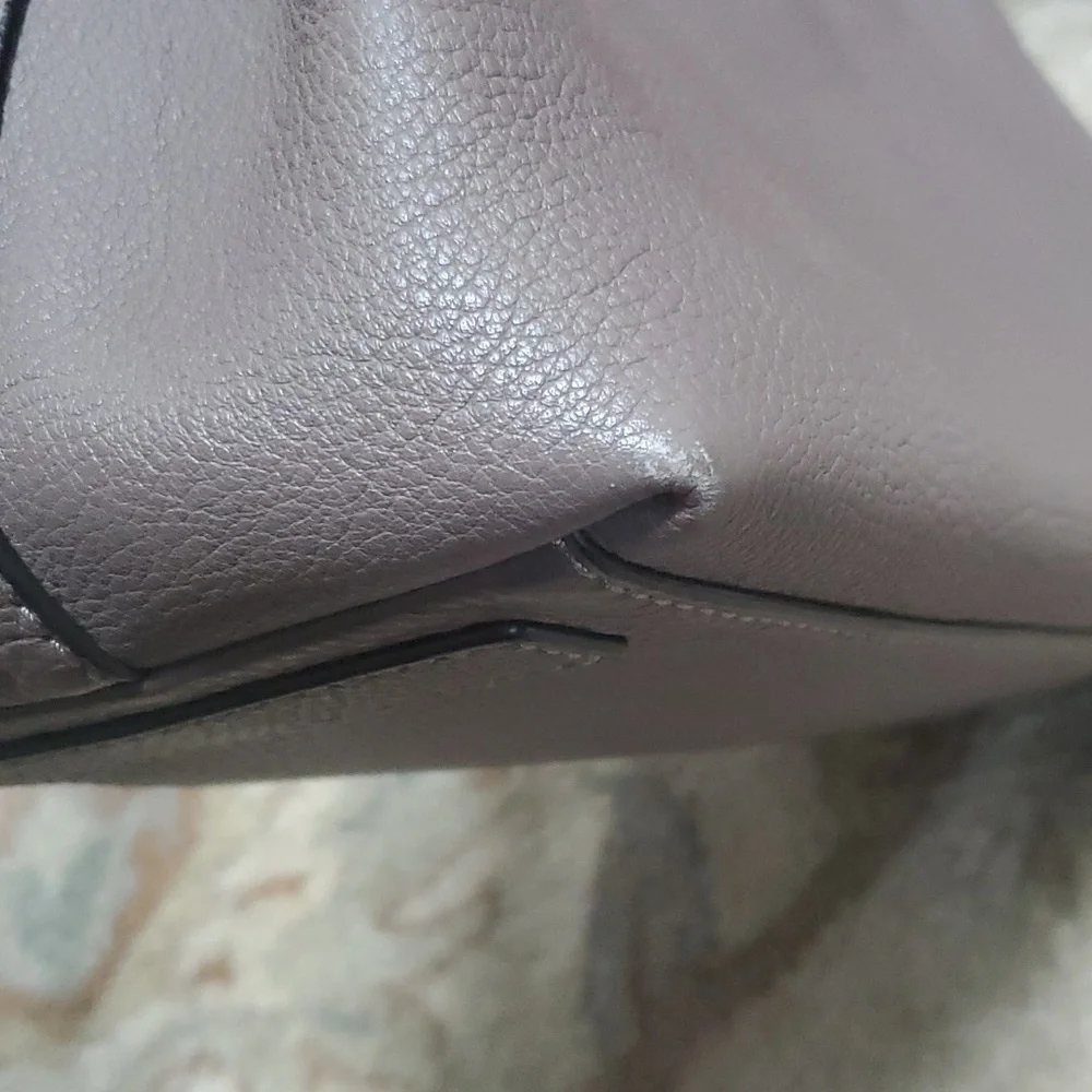 Tory Burch McGraw center zip 3 compartment satchel